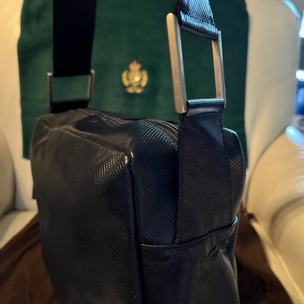 Fabulous Navy Blue Bottega Veneta handbag